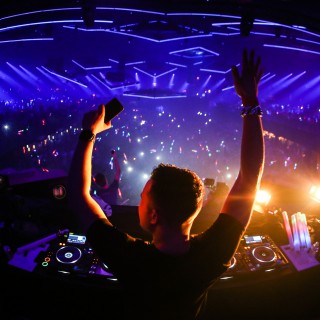 Reverze - Illumination | Official 2015 Pictures