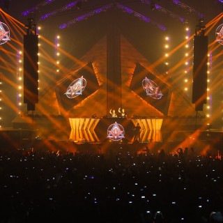 Reverze - Illumination | Official 2015 Pictures