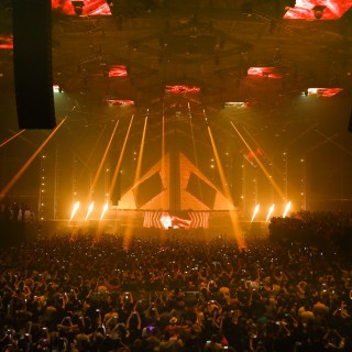 Reverze - Illumination | Official 2015 Pictures