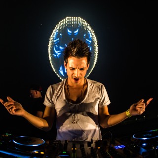 Reverze - Deception | Official 2016 Pictures