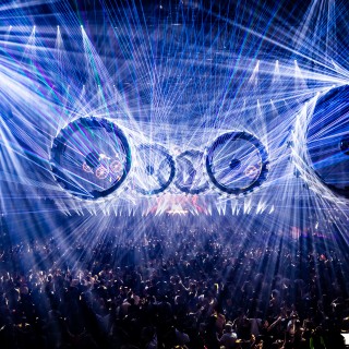 Reverze - Power of Perception by Philippe Wuyts
