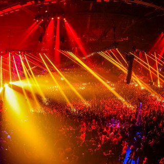Reverze - Wake of the Warrior by Philippe Wuyts