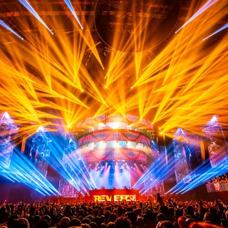 Reverze - Synergy by Momenttom