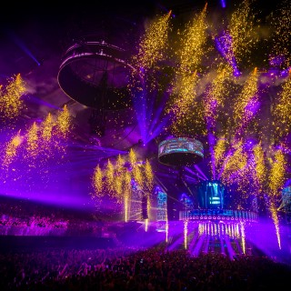 Reverze - Synergy by Wendy Wauters